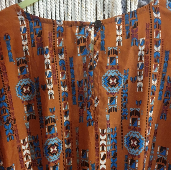 Size 2X Forever 21 geometric pattern playsuit - Picture 4 of 8